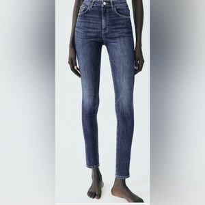 New with tags ZARA High-rise Ankle length pants